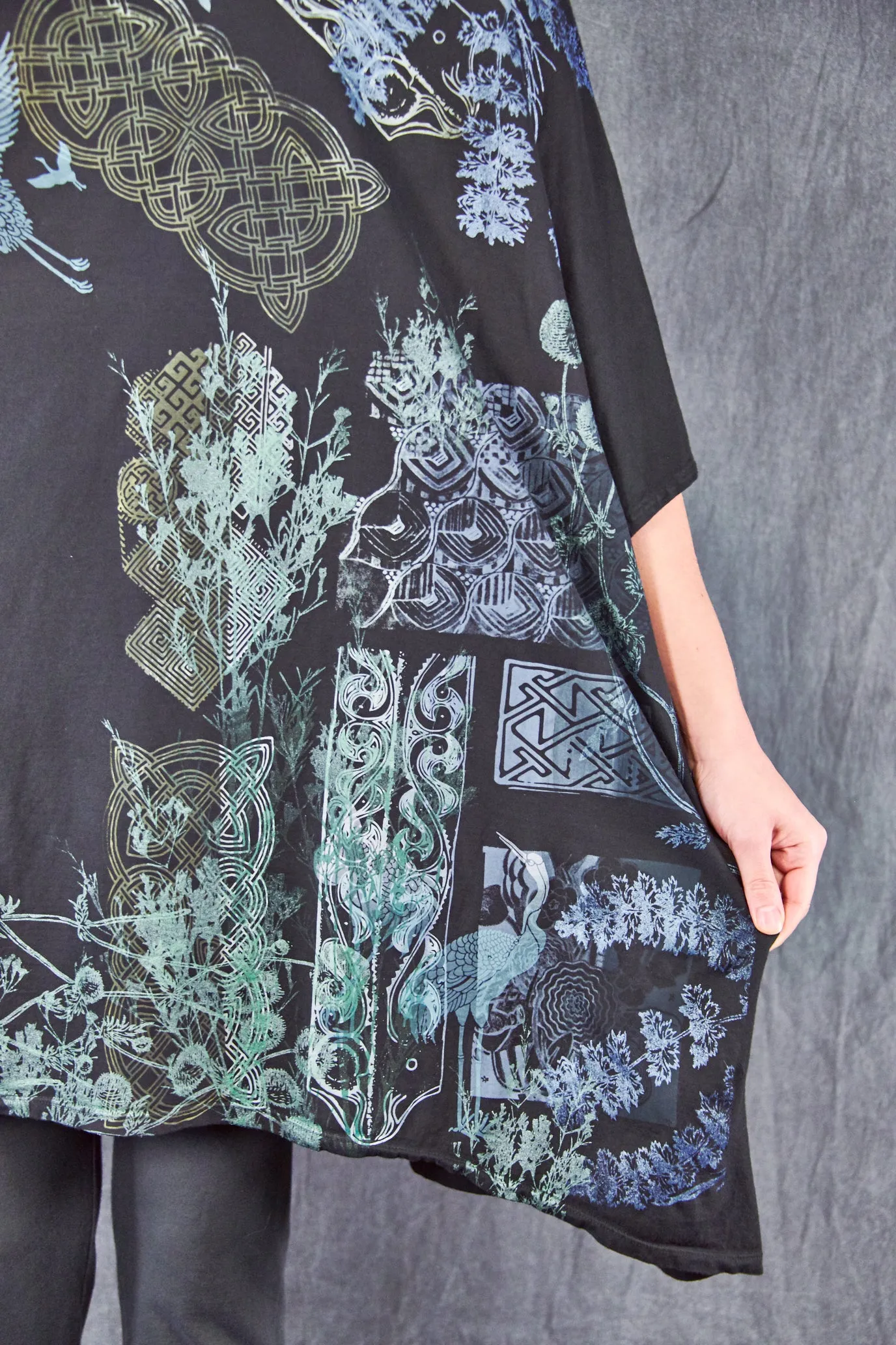 1255 Art Tunic Black-P