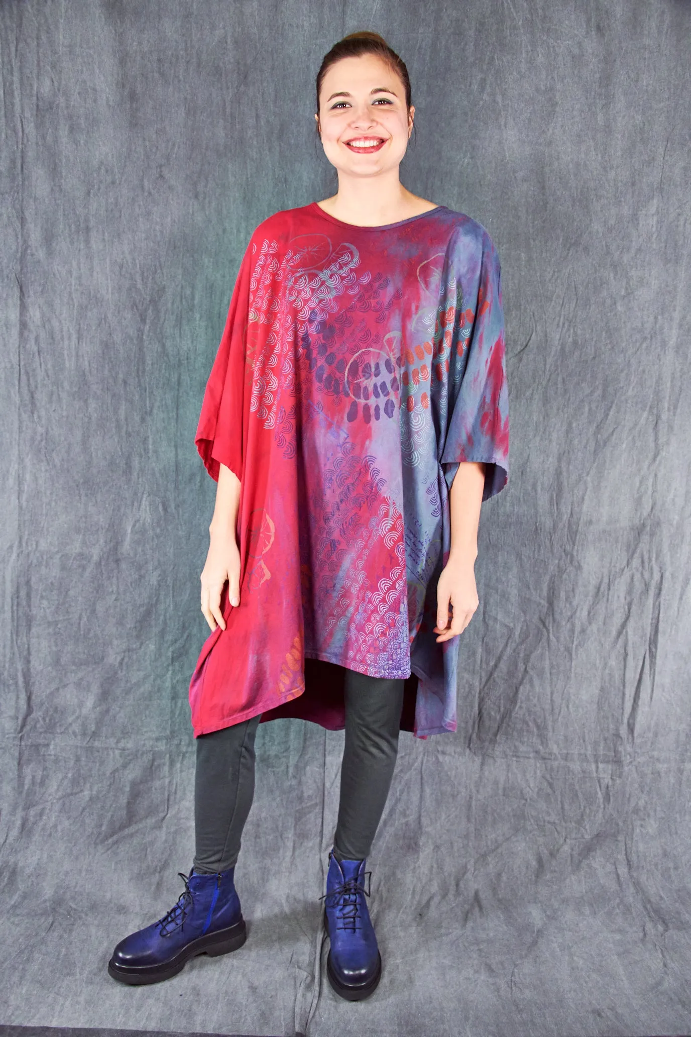 1255HD Oversize Tunic Tee Bright Scarlet Storm Cloud-P