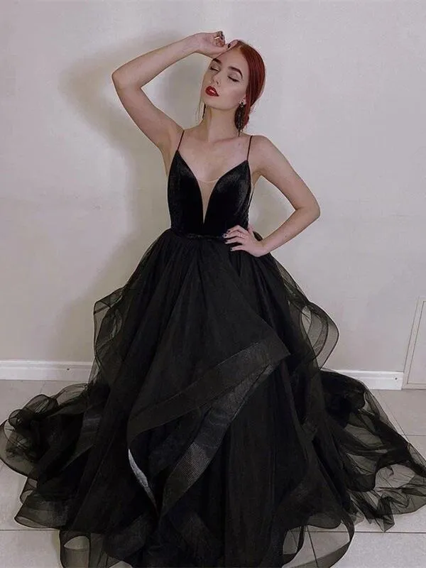 A-line Spaghetti Straps Black Tulle Chapel Train Long Prom Dresses DT5931