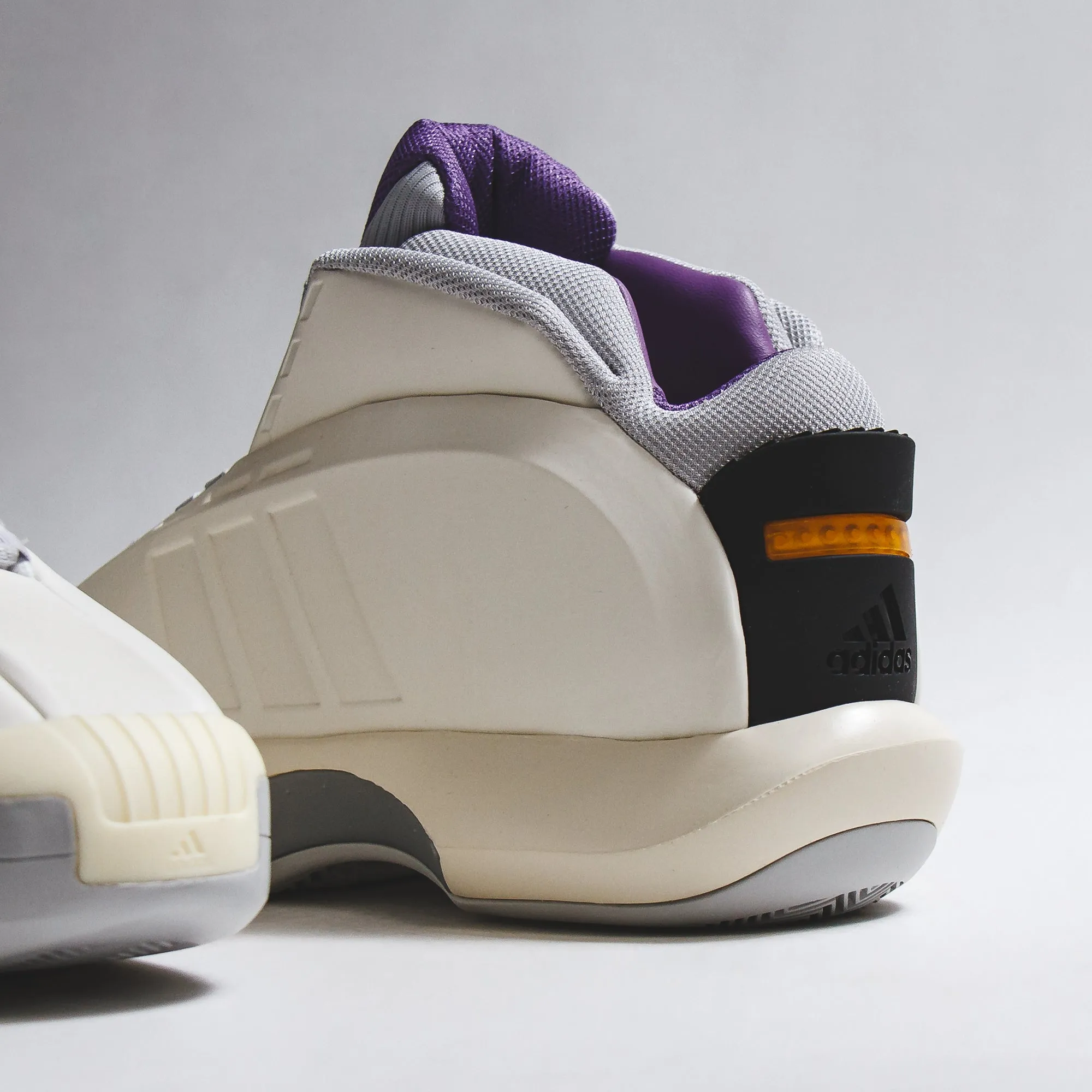 Adidas Basketball Men Crazy 1 Ivory Collegiate Purple IG3735