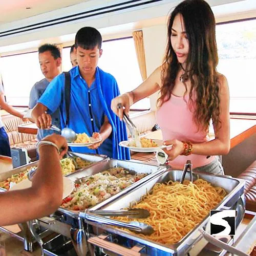 Angthong Marine Park - Cruise Ship Tours Koh Samui