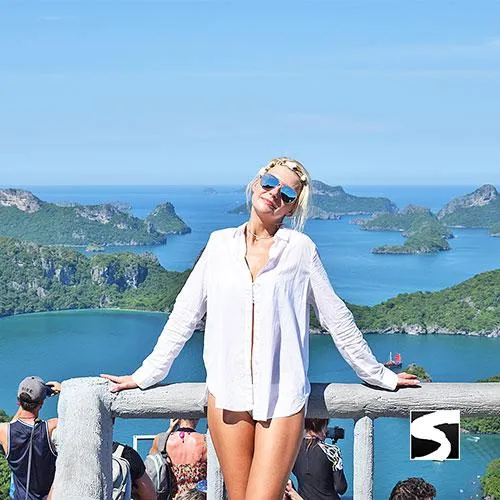 Angthong Marine Park - Cruise Ship Tours Koh Samui