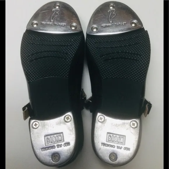 BLOCH - YOUNG GIRLS - BLACK - SIZE 9.5 - BLACK - MARY JANE - TAP DANCE SHOES