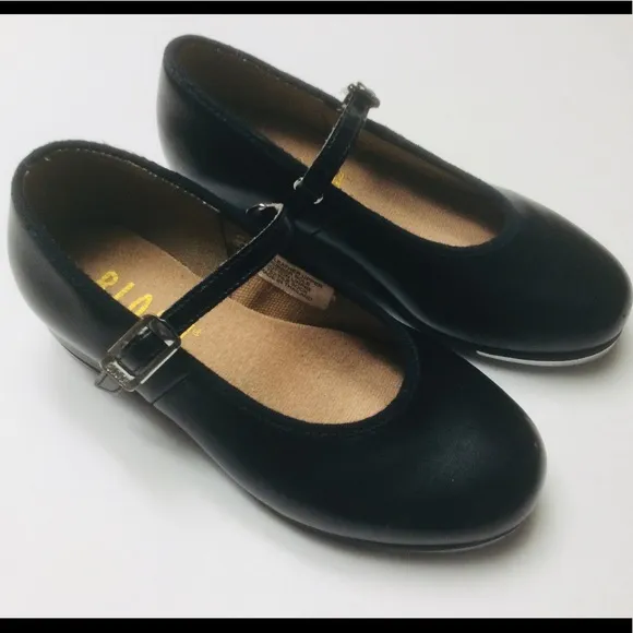 BLOCH - YOUNG GIRLS - SIZE 10 - BLACK - MARY JANE - TAP DANCE SHOES