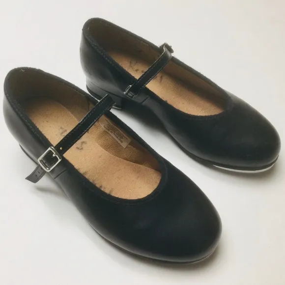 BLOCH - YOUNG GIRLS - SIZE 11.5 - BLACK - MARY JANE - TAP DANCE SHOES