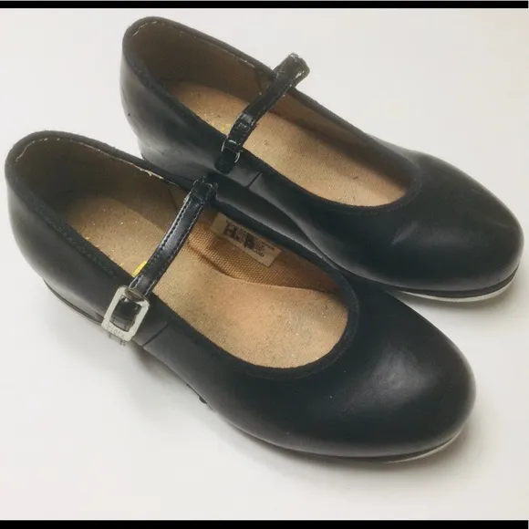BLOCH - YOUNG GIRLS - SIZE 12.5 - BLACK - MARY JANE - TAP DANCE SHOES