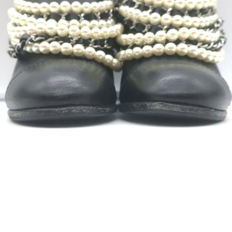 Chanel 18A Pearl & Chain-Embellished Ankle Boots Black Leather Size 35.5