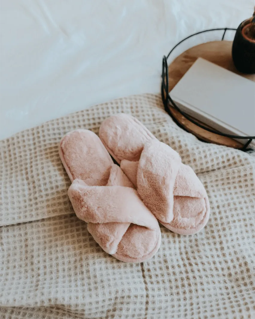 Cozy Faux Fur Cross Front Slippers - Pink