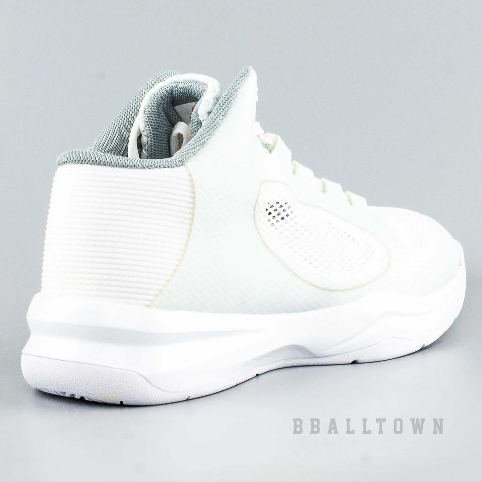 Dámske basketbalové tenisky Peak Battle Series Basketball Shoes  White biele