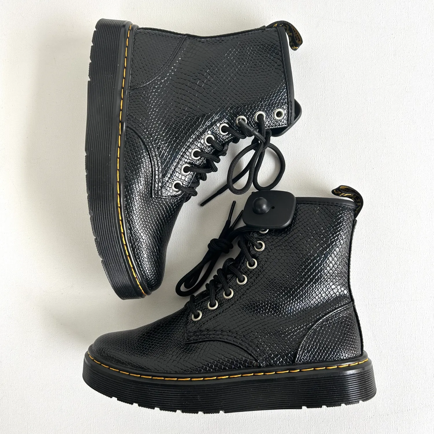 Dr Martens Boots Womens 5