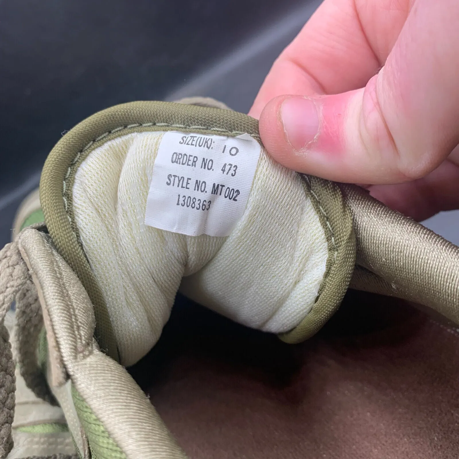 Genuine British Army Green PT Running Shoes Gym Trainers - Size UK 10 - EU 45