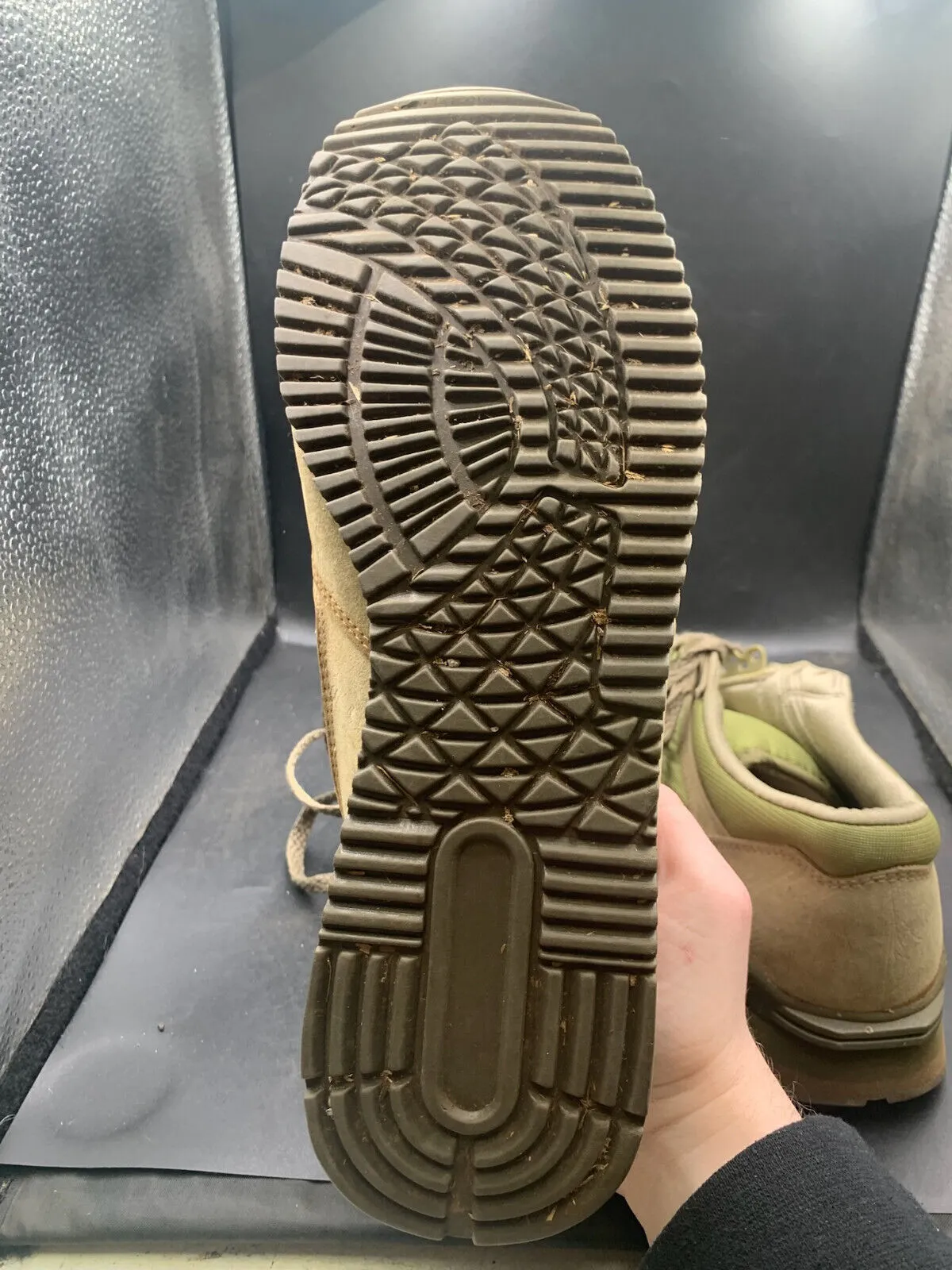 Genuine British Army Green PT Running Shoes Gym Trainers - Size UK 8 - EU 42