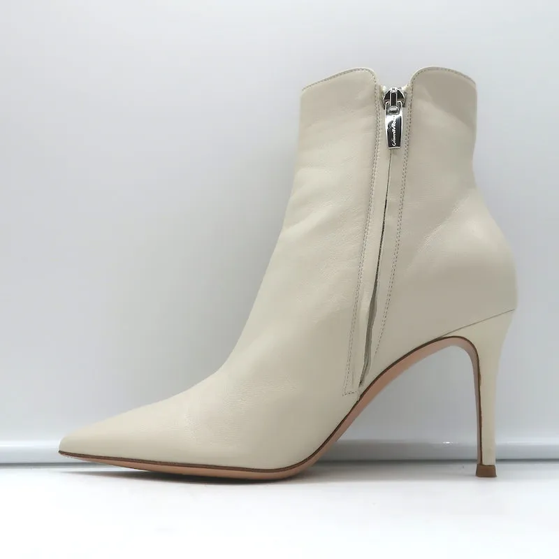 Gianvito Rossi Levy 85 Ankle Boots Cream Leather Size 36.5 Pointed Toe Booties