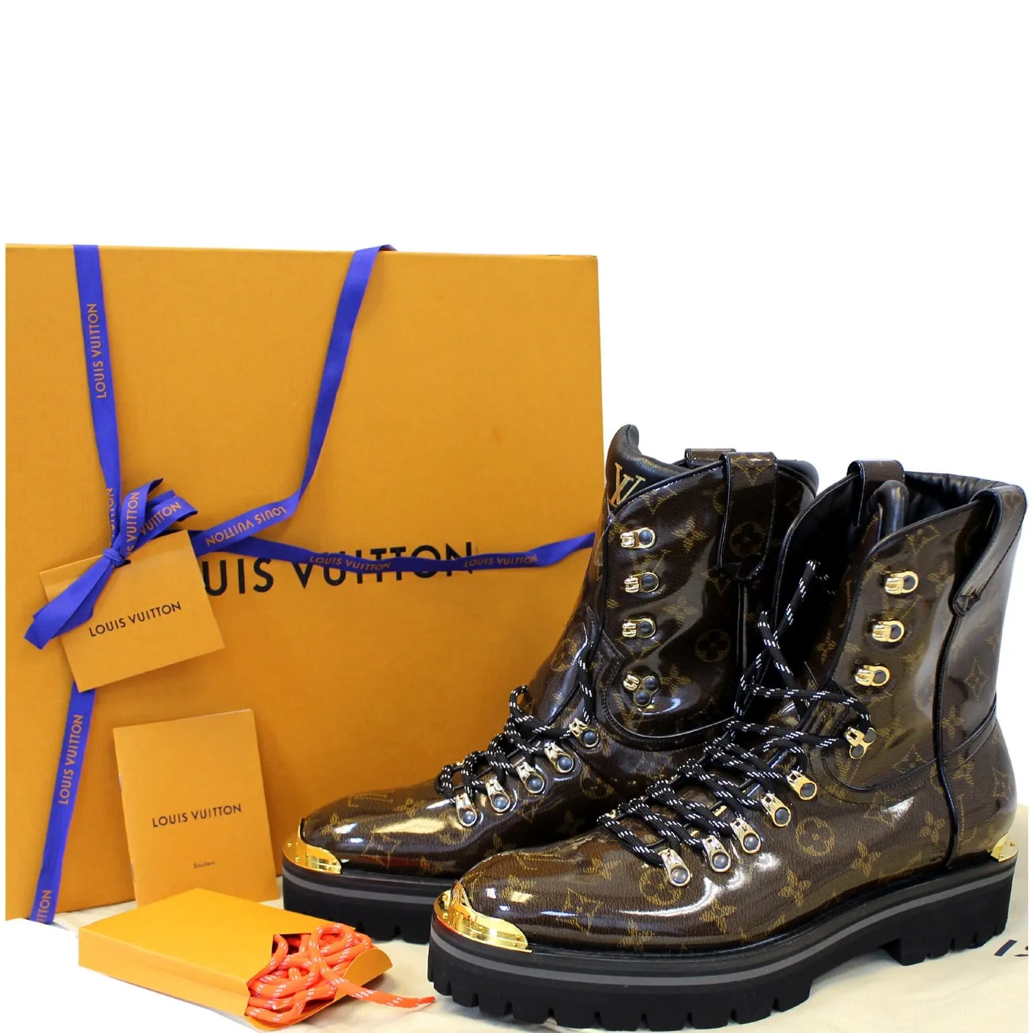 LOUIS VUITTON Outland Monogram Glaze Canvas Ankle Boot Size 9