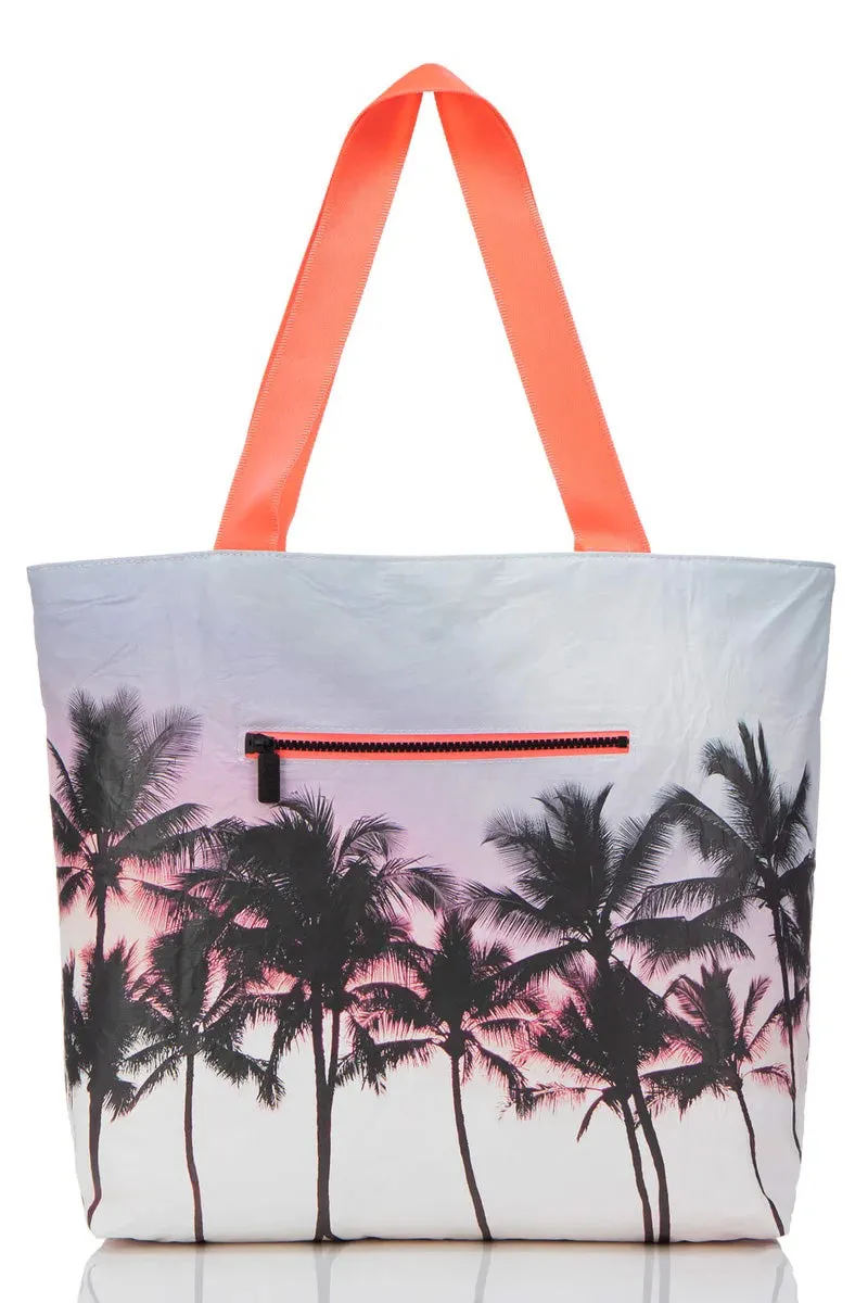 Makena Day Tripper
