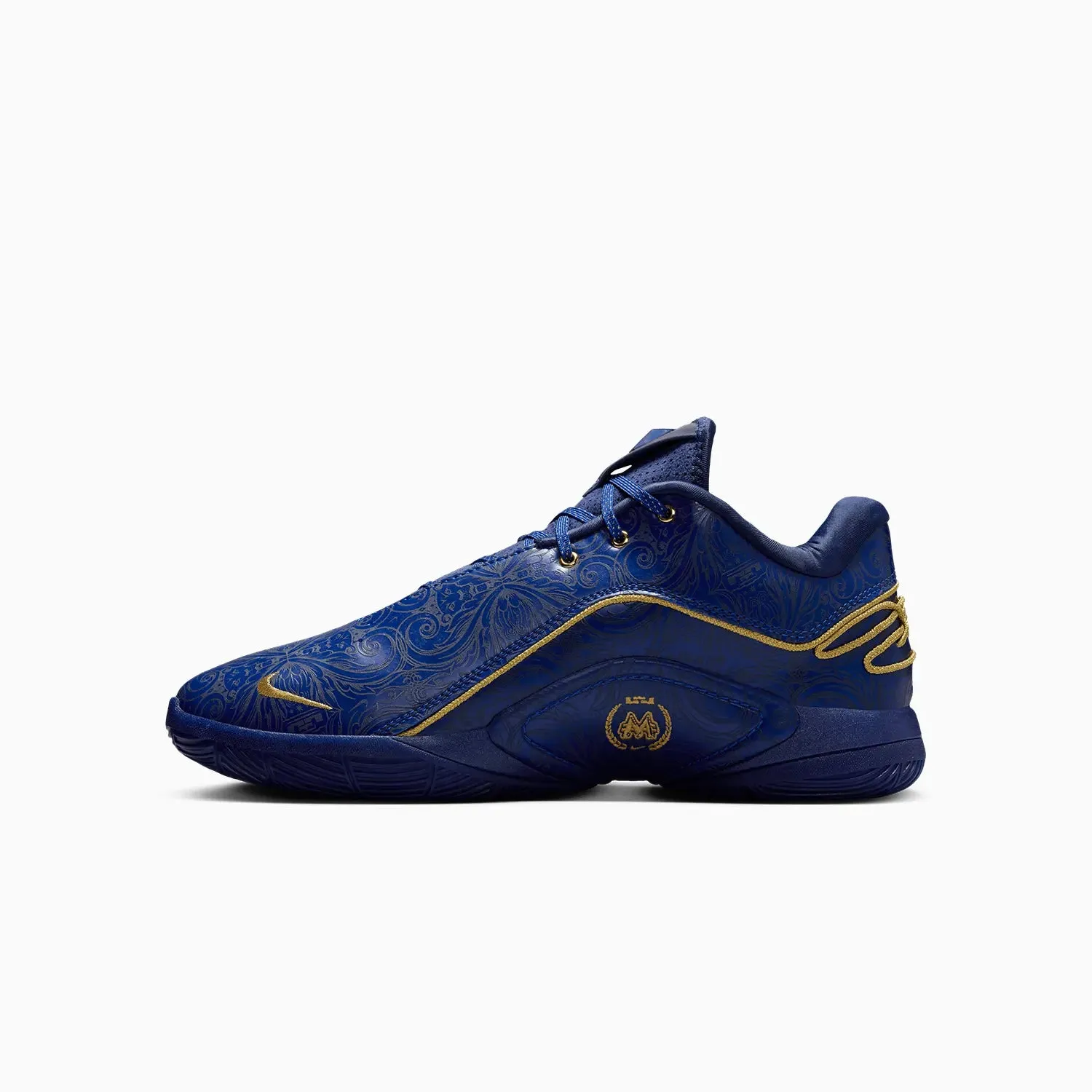 Men's LeBron XXII "Token"