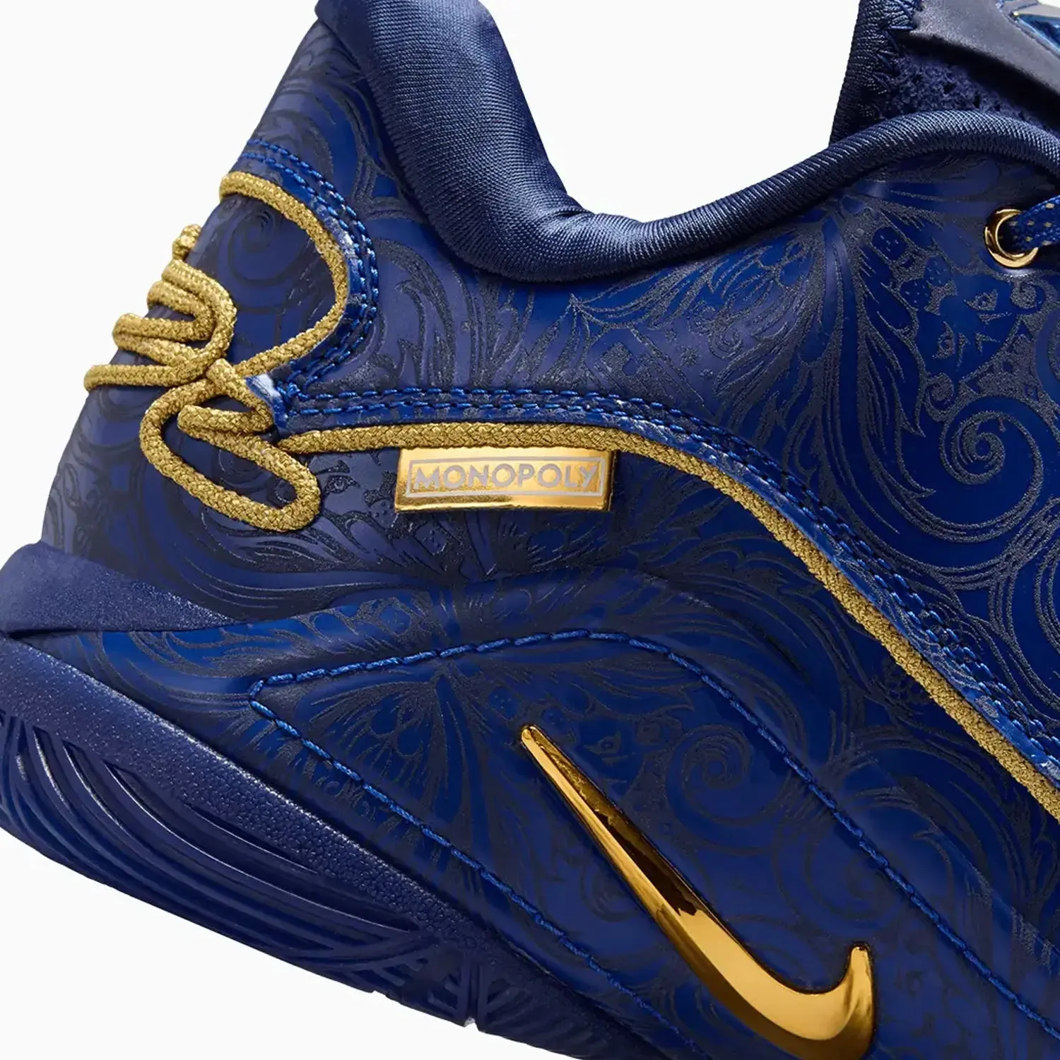 Men's LeBron XXII "Token"