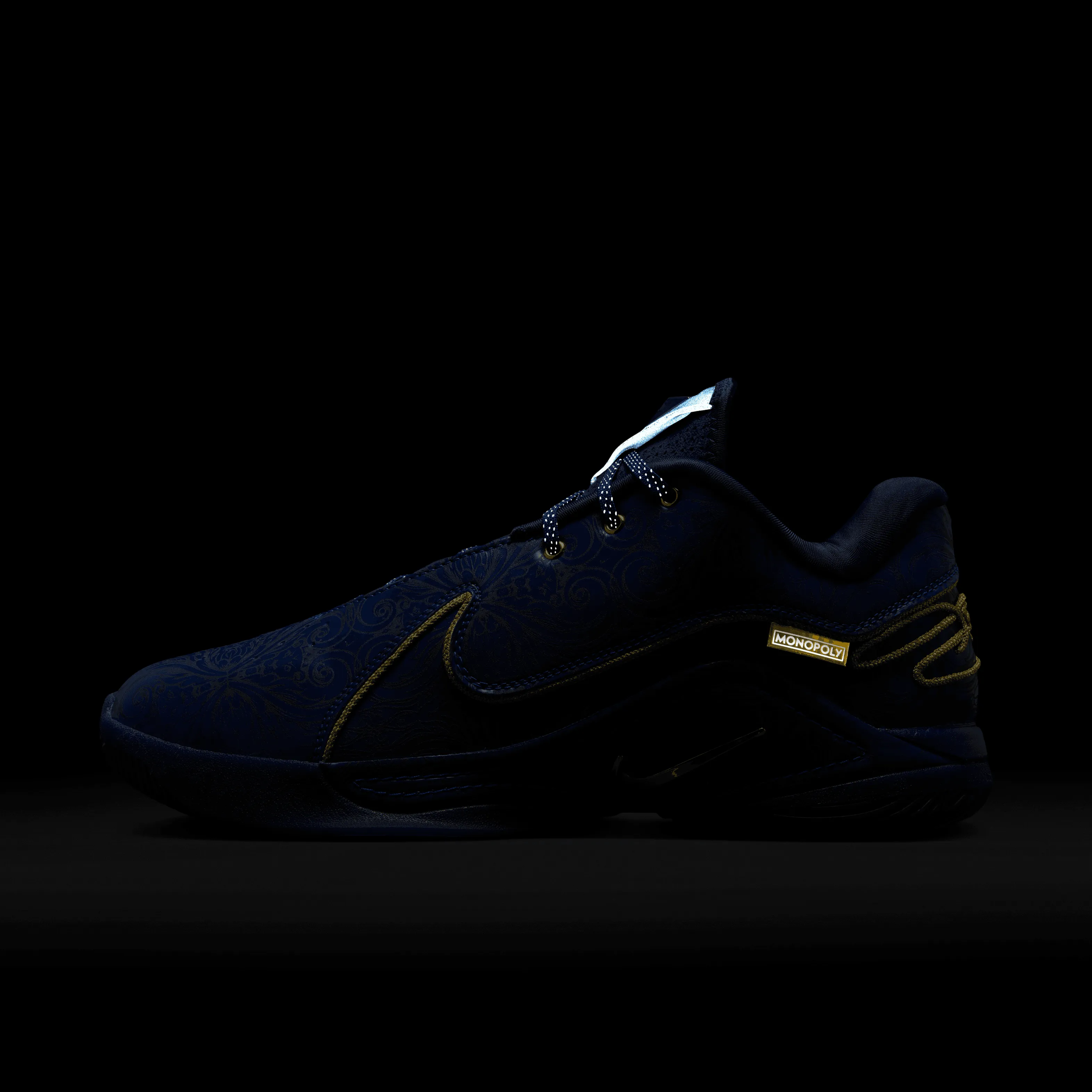 Men's LeBron XXII "Token"