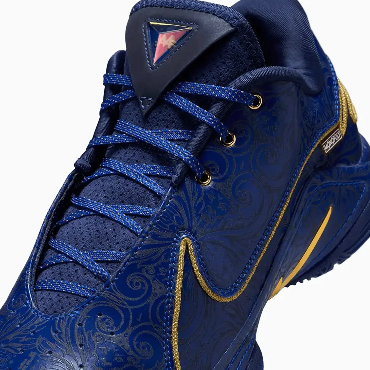 Men's LeBron XXII "Token"