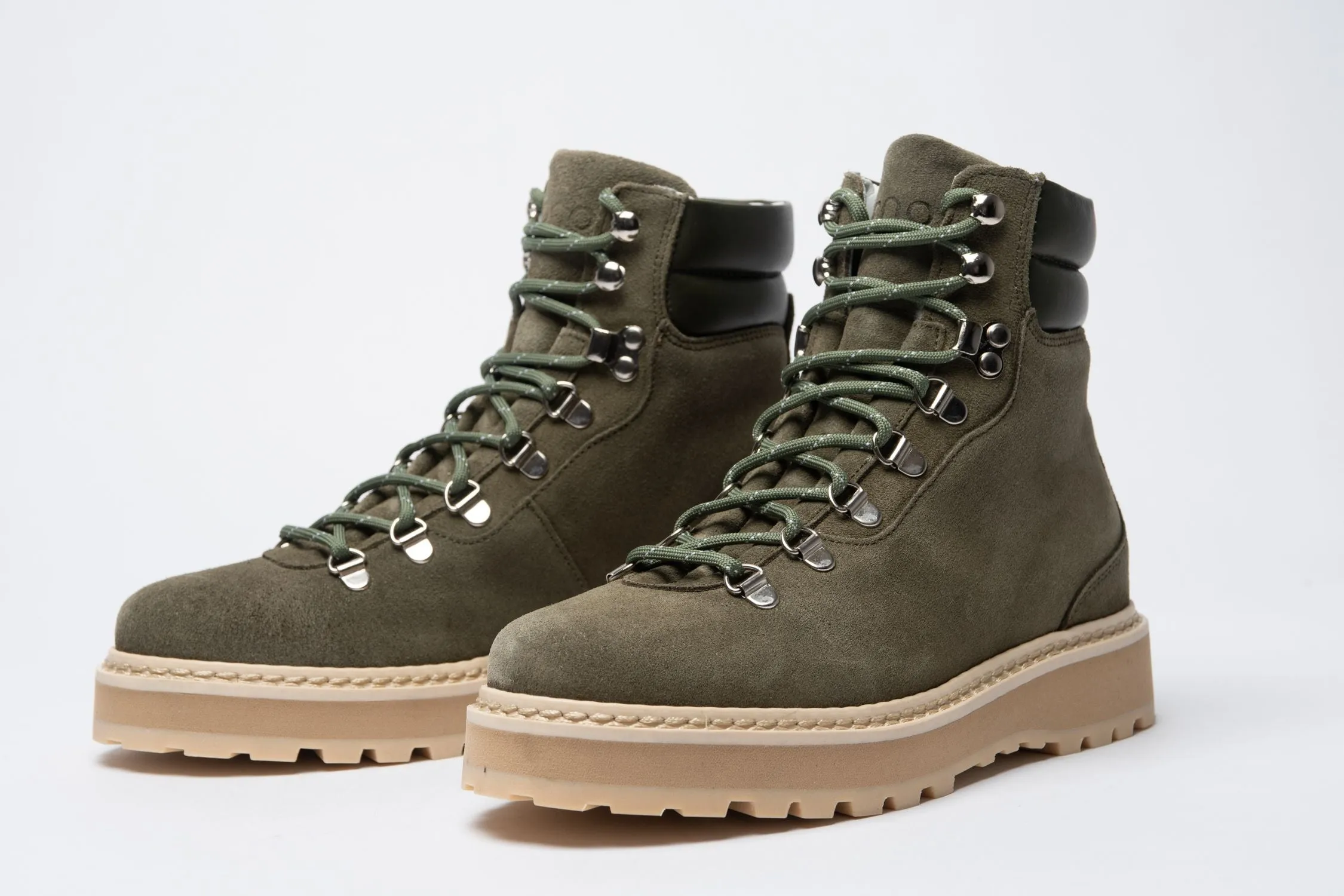 Mono Women's Shearling Lined Suede Hiking Boot