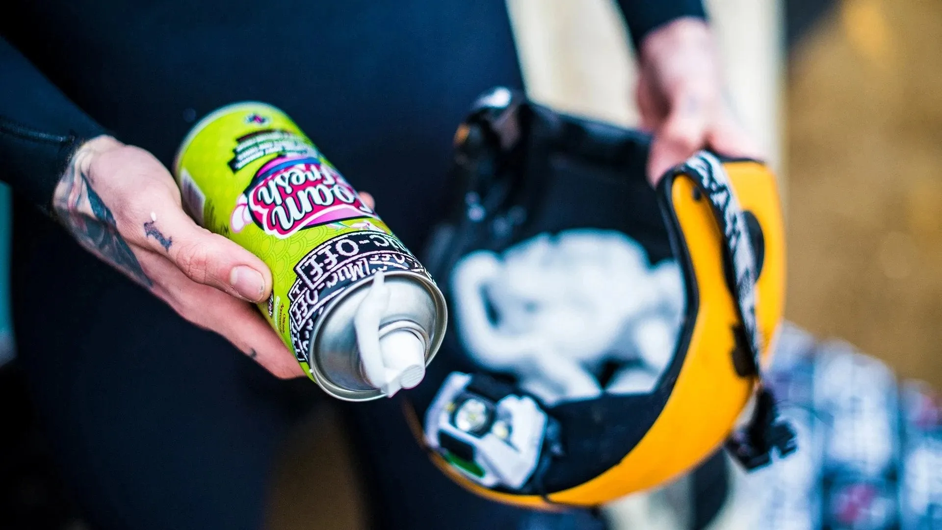 MUC-OFF MOTORCYCLE/BIKE HELMET FOAM FRESH CLEANER