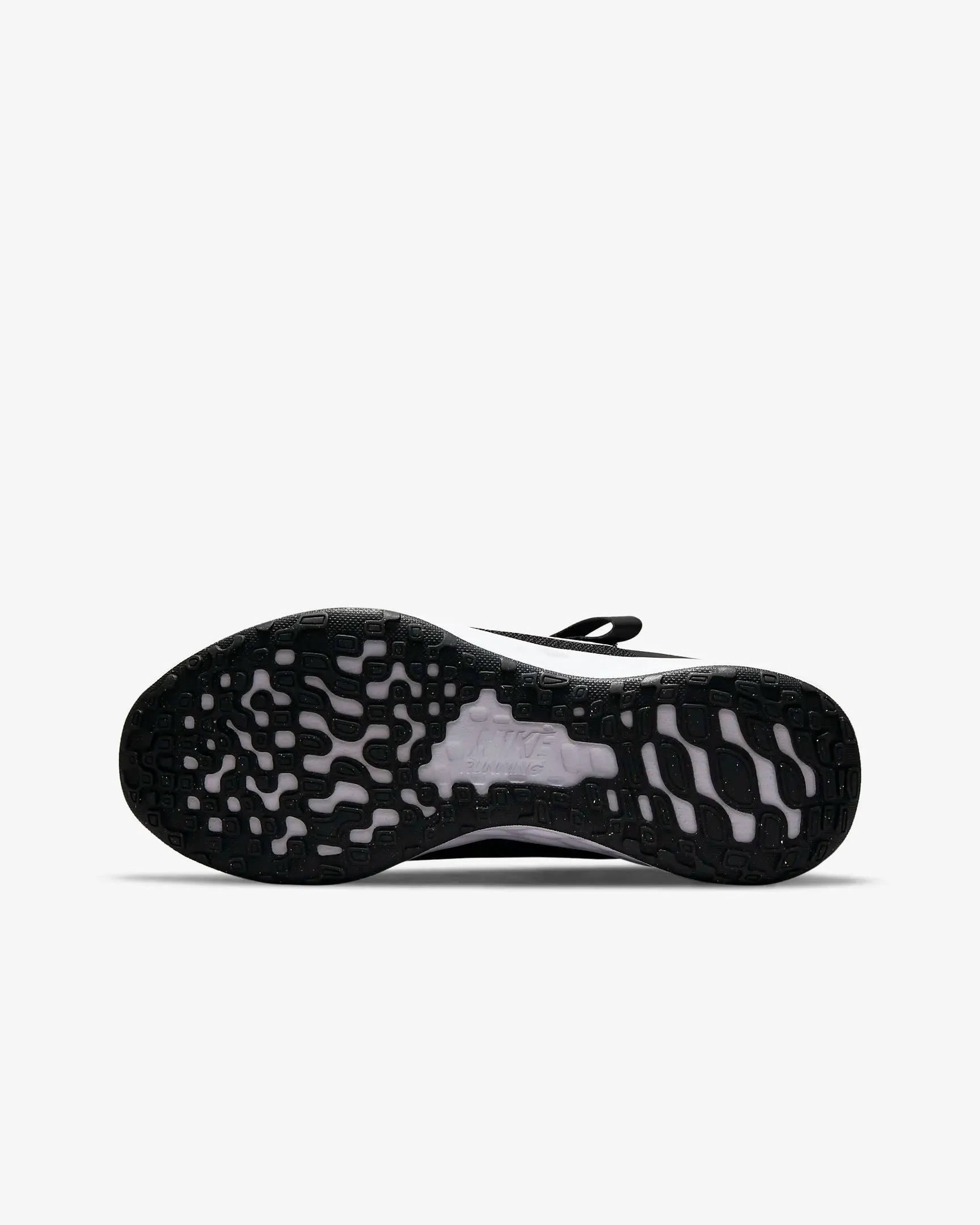 Nike Revolution 6 FlyEase J
