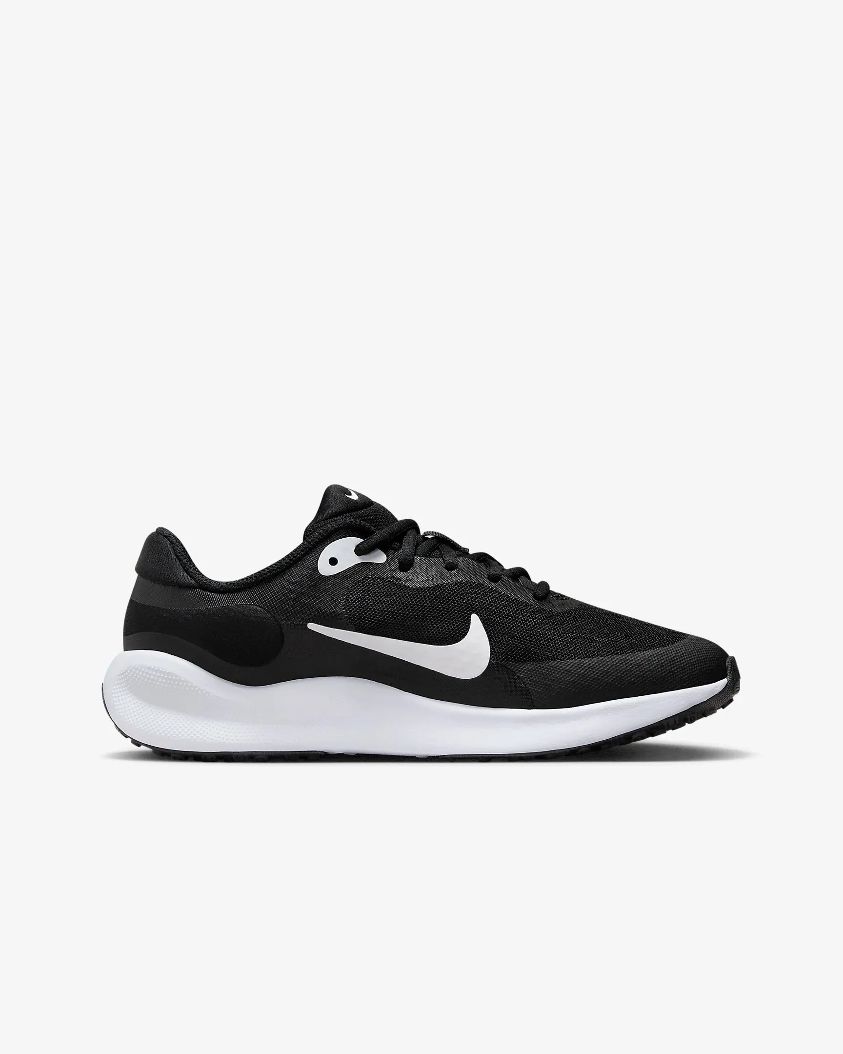 Nike Revolution 7