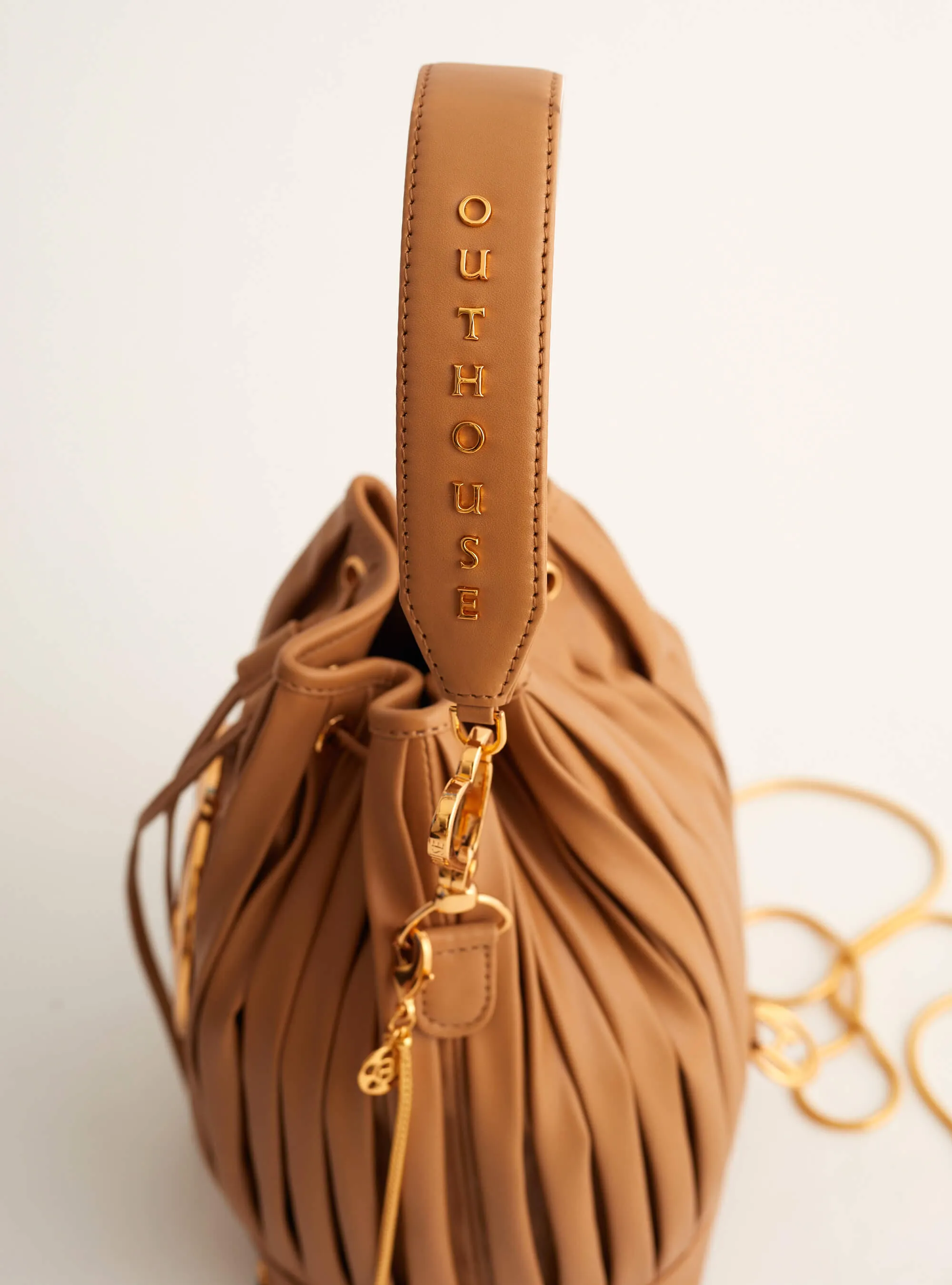 Outhouse   I   Oh Poppi East Village Bucket Bag in Beige Vegan Leather Accessories OHBG21BB041