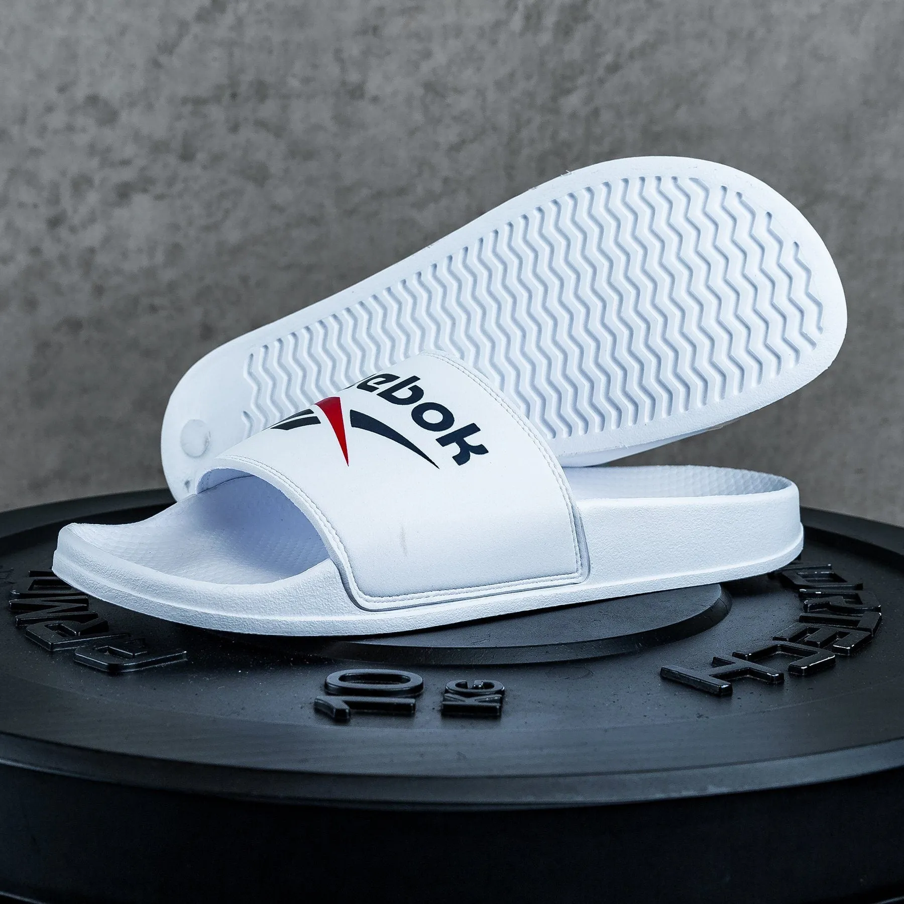 REEBOK - Fulgere Slides - Men's - WHITE/VECTOR NAVY/VECTOR RED
