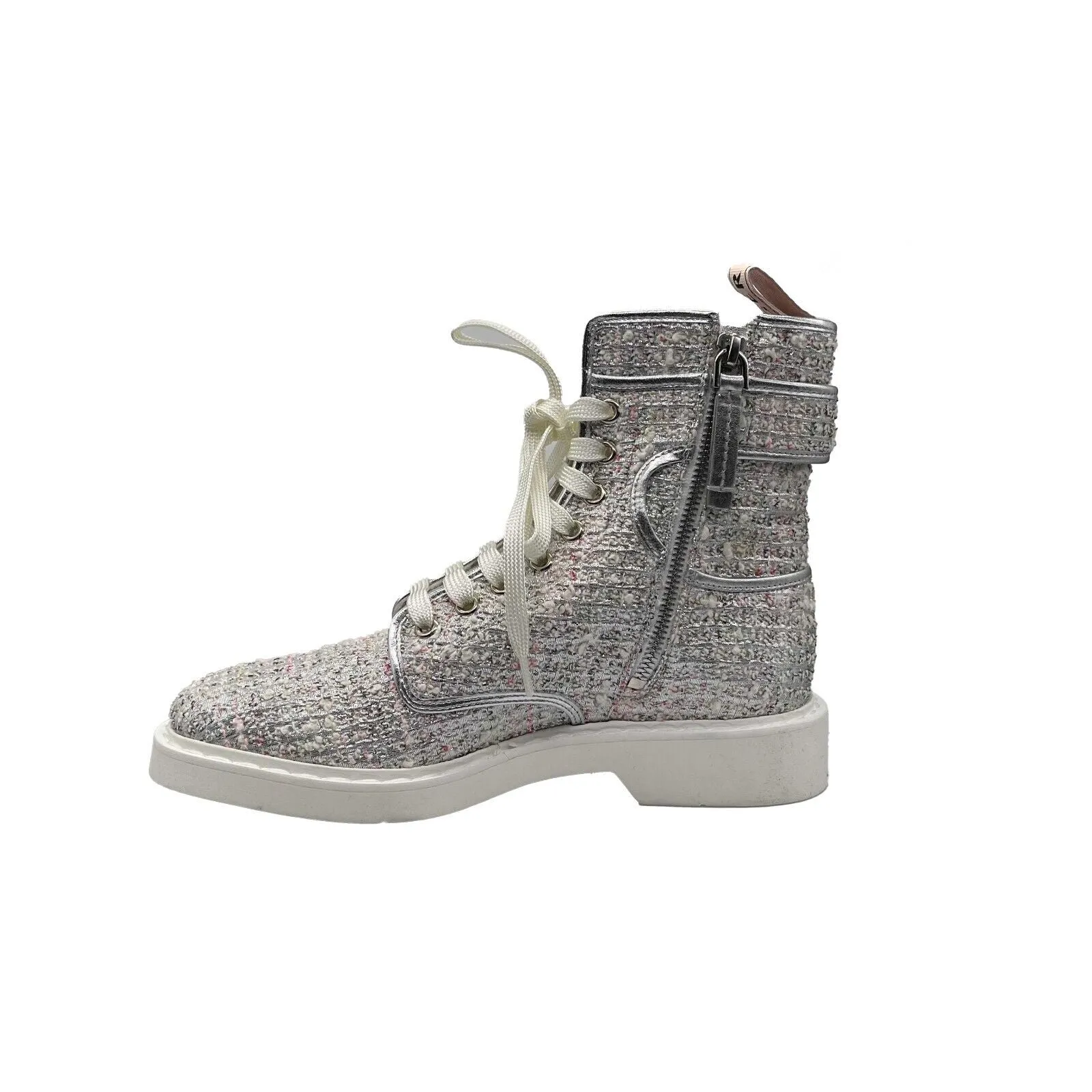 Roger Vivier NIB Crystal Tweed Cream Hiking Scout Boots 37 US 7 Silver Combat