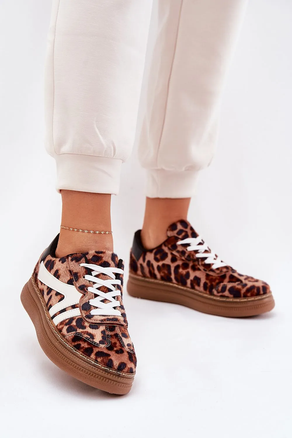 Sport Shoes
